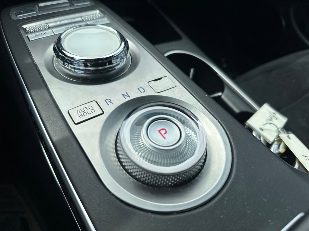 Used 2022 Genesis GV70 3.5T Sport w/ Sport Prestige Package image 18