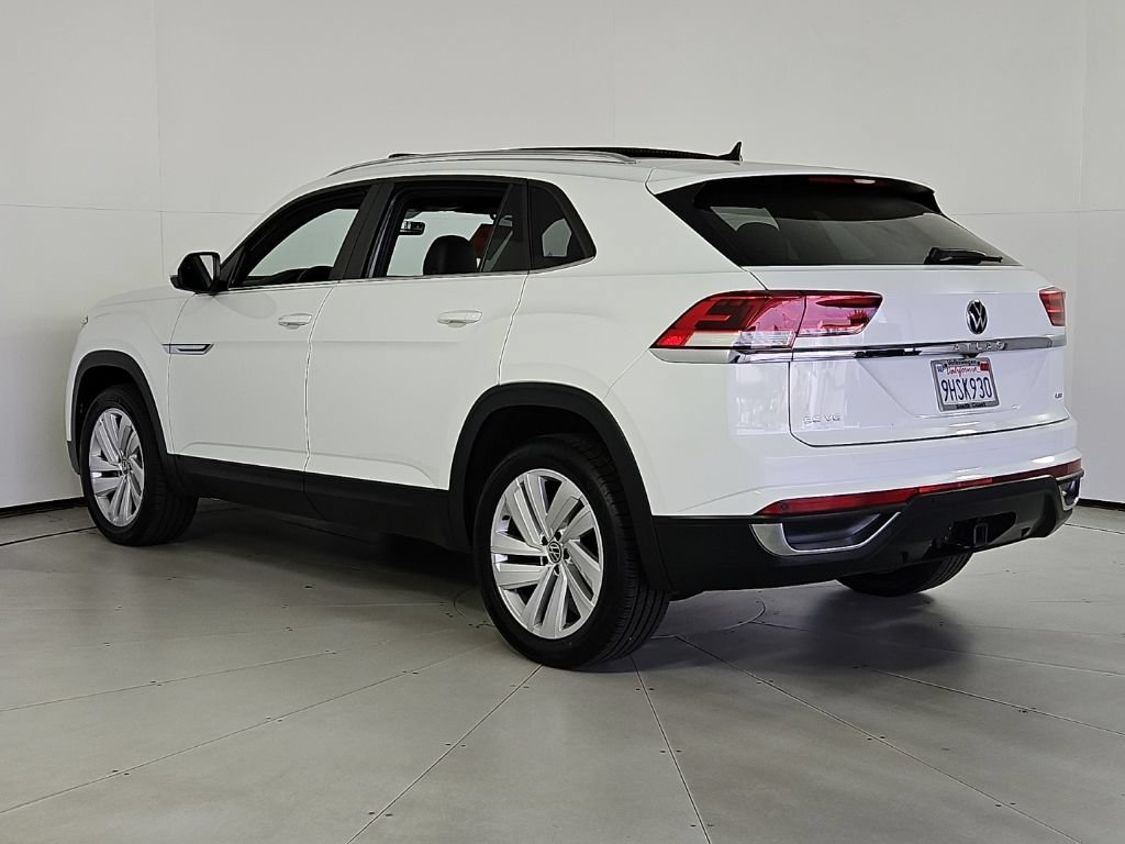 Used 2023 Volkswagen Atlas Cross Sport SE w/ Panoramic Sunroof Package AWD/4WD image 9