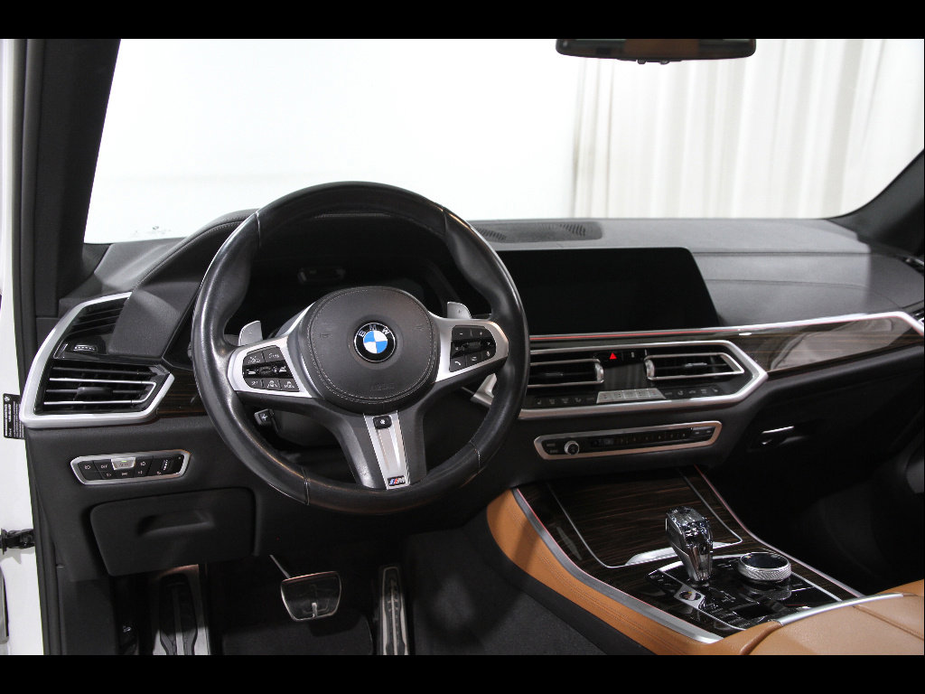 Used 2021 BMW X5 xDrive40i w/ M Sport Package AWD/4WD image 6