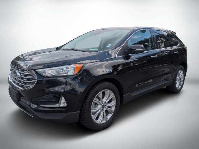 Used 2021 Ford Edge Titanium w/ Cargo Accessory Package FWD image 8