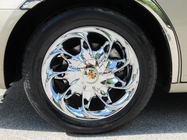 Used 2006 Cadillac STS w/ Preferred Equipment Group RWD image 7