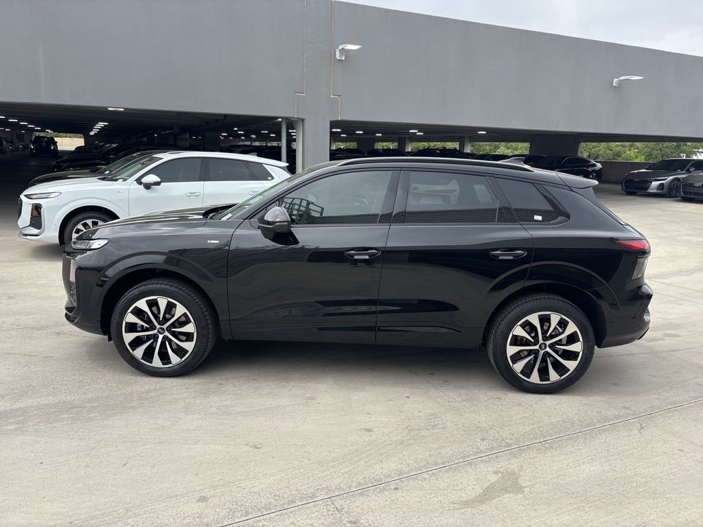 New 2026 Audi Q3 quattro 2.0T AWD/4WD image 9