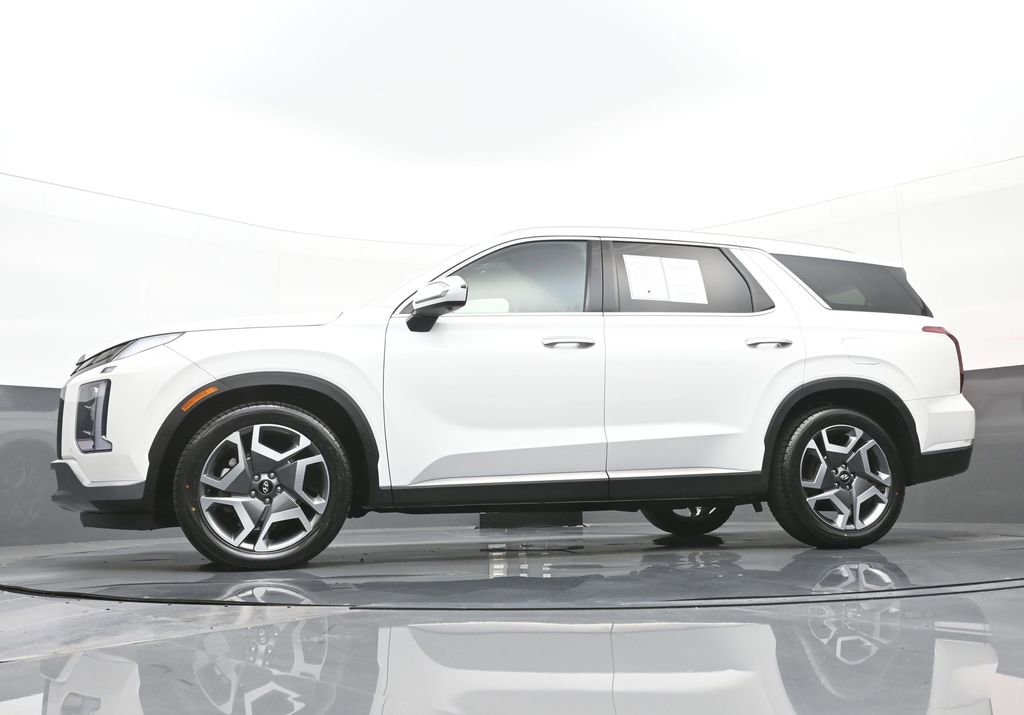 Used 2024 Hyundai Palisade Limited FWD image 48