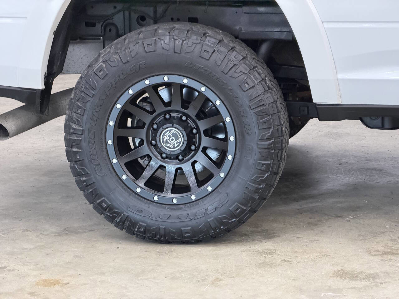 Used 2024 RAM 2500 Limited w/ Safety Group image 17