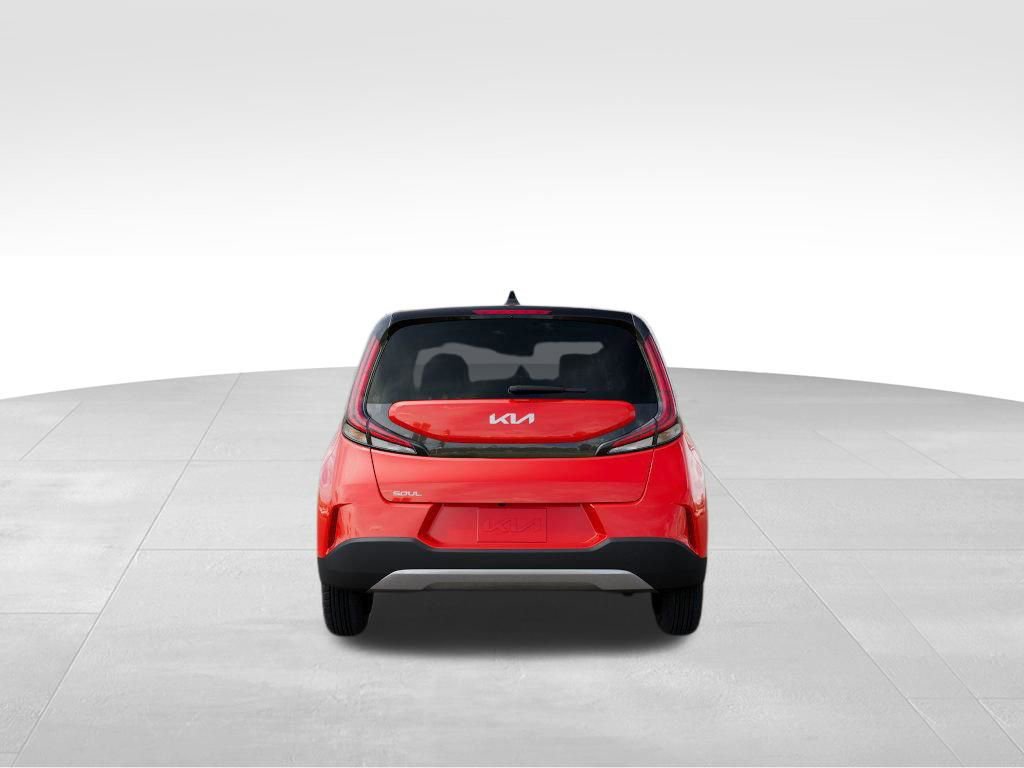 Used 2025 Kia Soul LX image 6