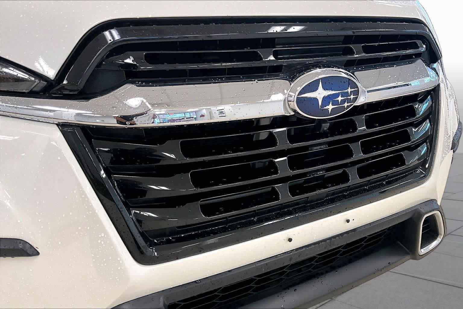 Used 2023 Subaru Ascent Touring AWD/4WD image 28