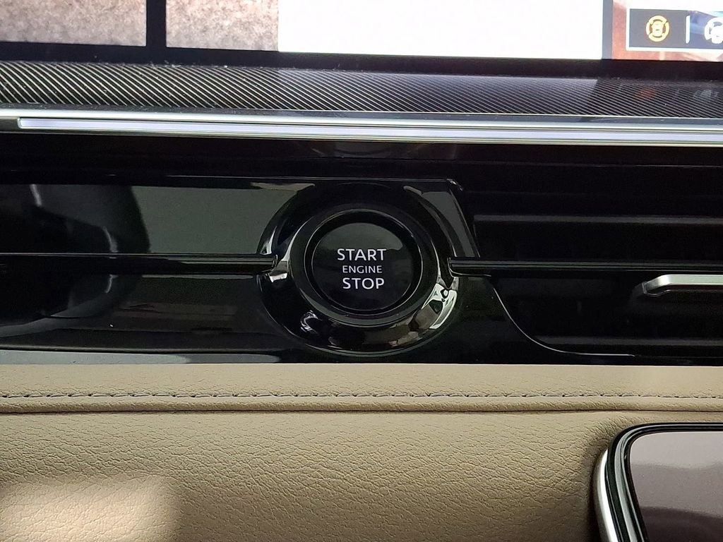 New 2026 INFINITI QX80 Pure w/ Cargo Package image 18