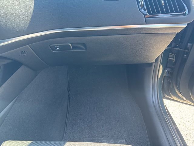 Used 2022 Kia Stinger GT1 image 21