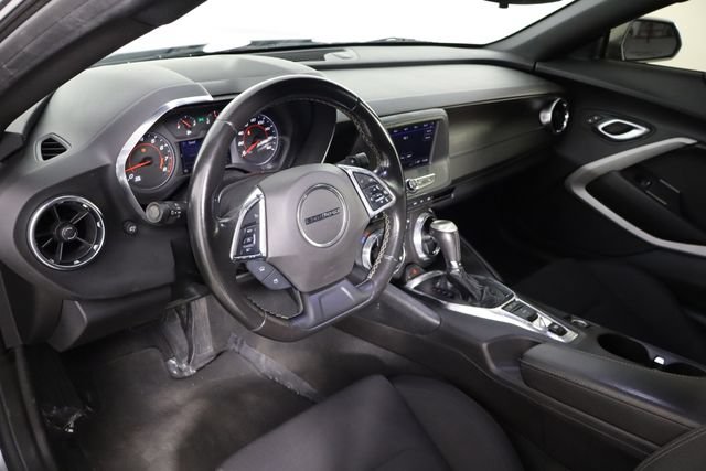 Used 2022 Chevrolet Camaro LT RWD image 25