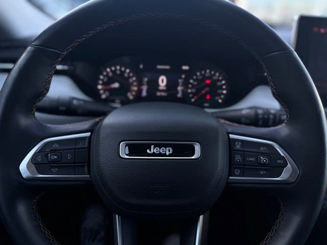 Certified 2022 Jeep Compass Limited image 27