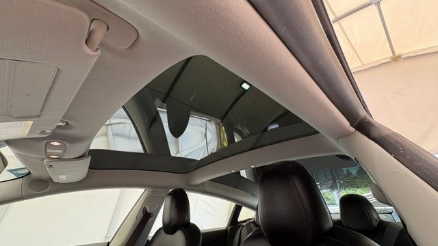 Used 2019 Tesla Model 3 Long Range RWD image 35