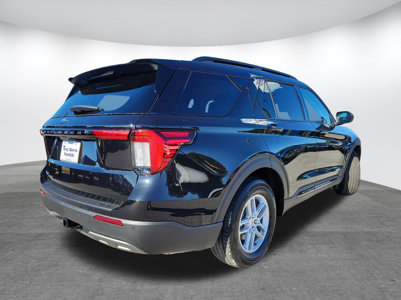 New 2026 Ford Explorer Active w/ Active Comfort Package image 5