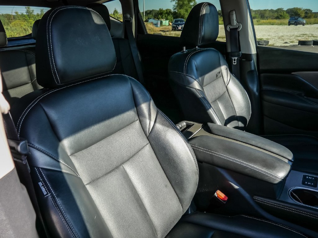 Used 2019 Nissan Murano SL w/ SL Technology Package FWD image 18