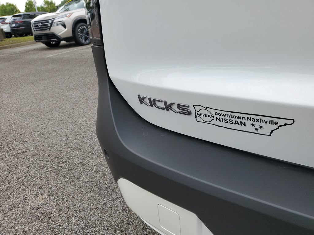 New 2026 Nissan Kicks SV w/ Cold Weather Package FWD image 7
