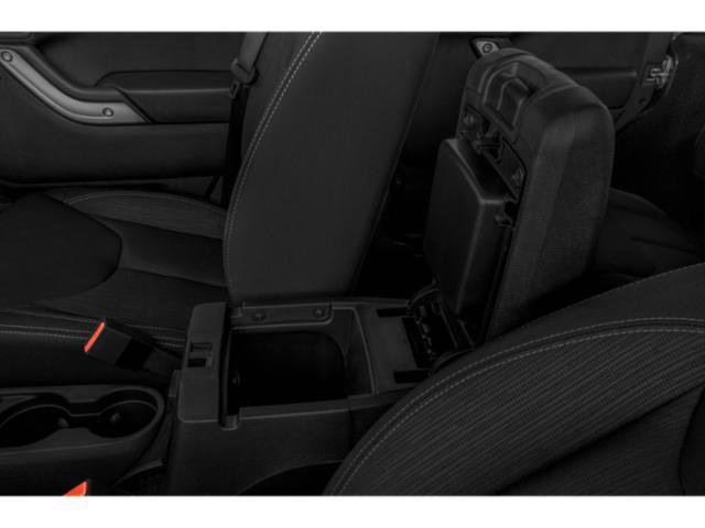 Used 2015 Jeep Wrangler Unlimited Sahara w/ Connectivity Group AWD/4WD image 18