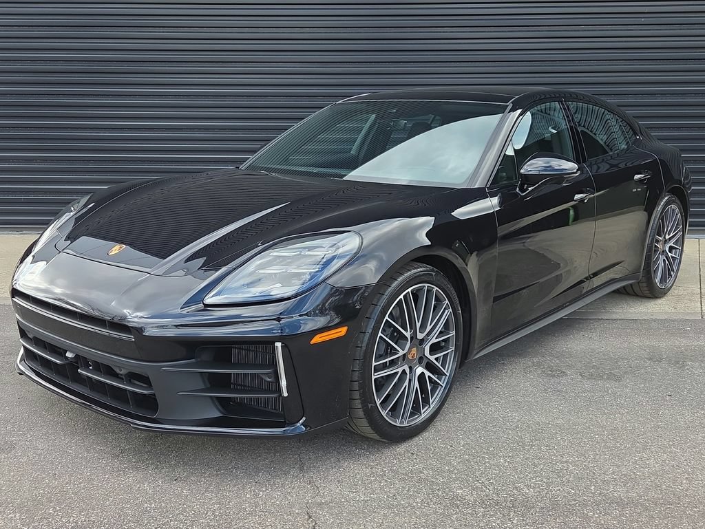 New 2026 Porsche Panamera 4 AWD/4WD image 1