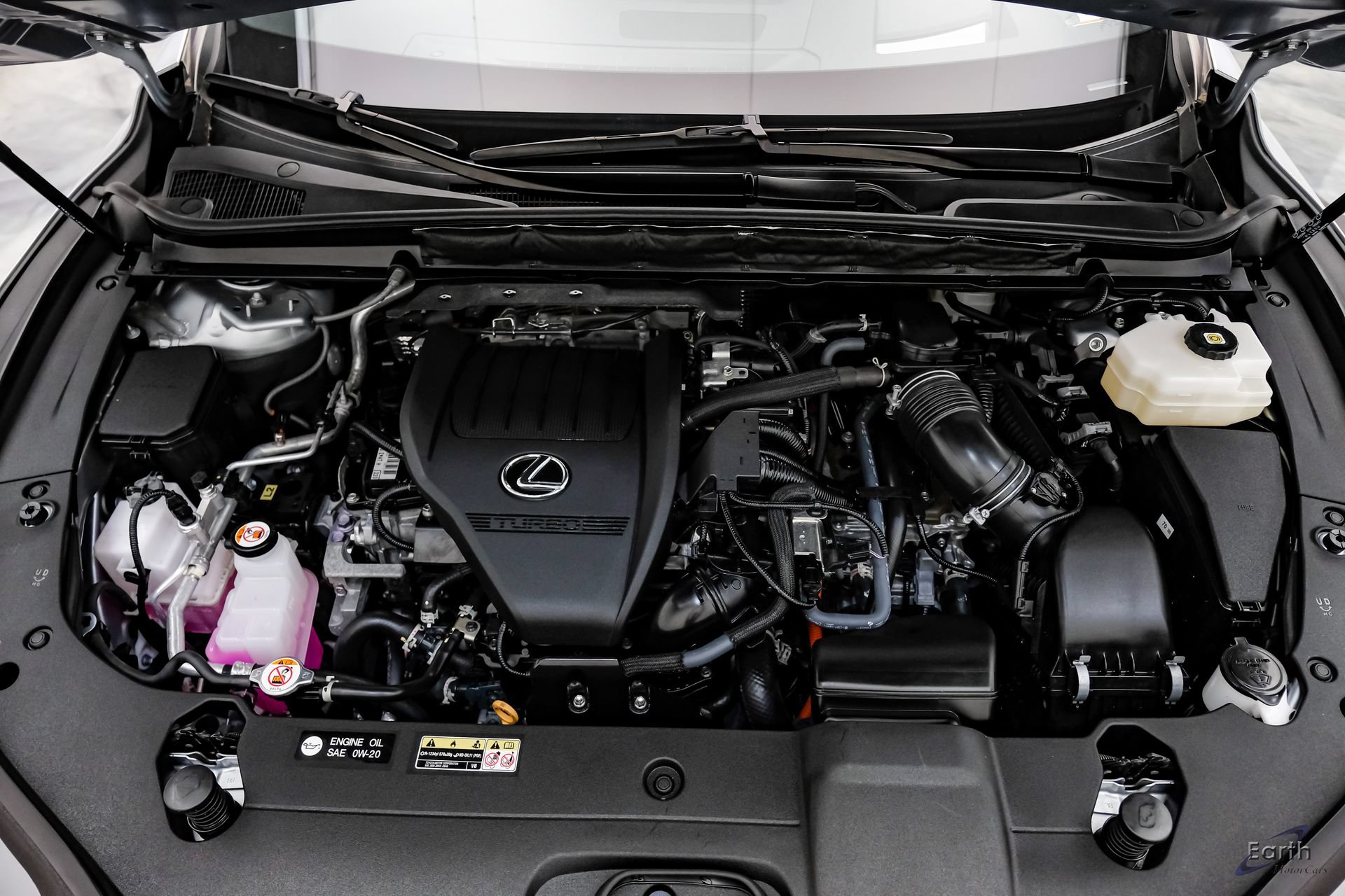 Used 2023 Lexus RX 500h F Sport w/ Cold Area Package AWD/4WD image 4