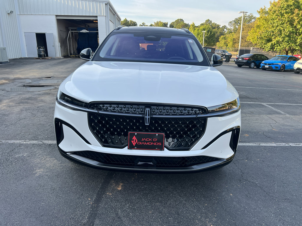 New 2026 Lincoln Nautilus Reserve w/ Jet Appearance Package image 2