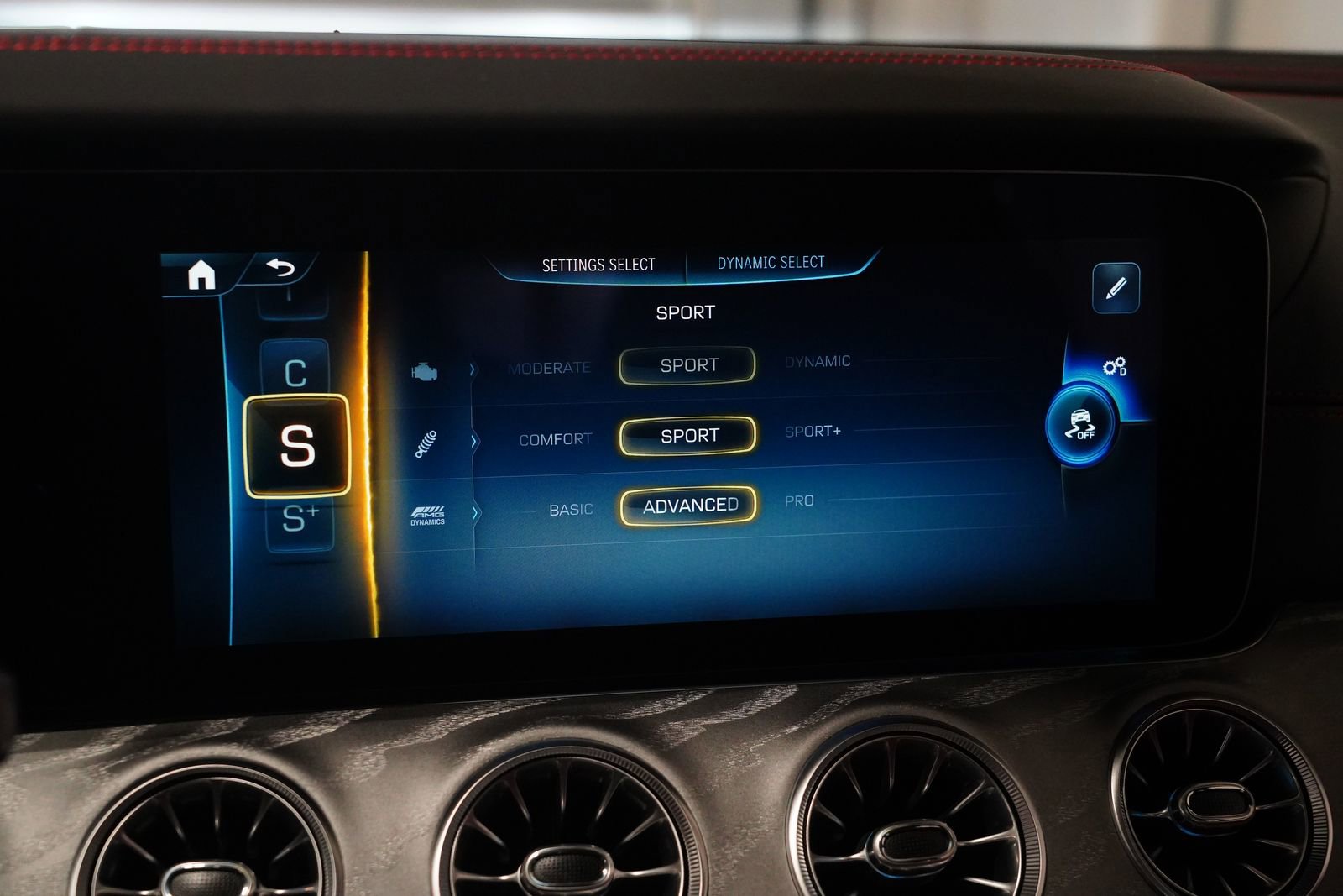 New 2026 Mercedes-Benz AMG GT 43 image 29