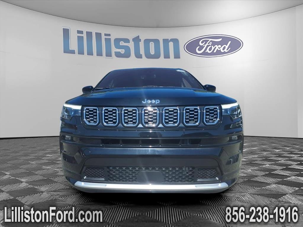 Used 2024 Jeep Compass Limited w/ Elite Group image 2