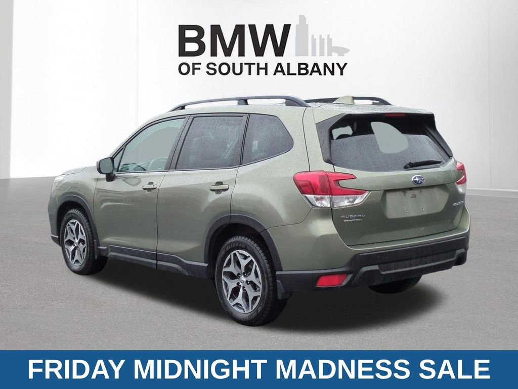 Used 2020 Subaru Forester Premium image 5