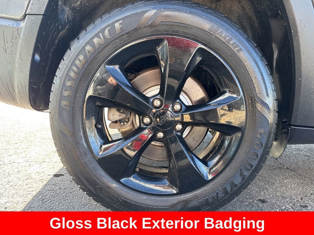 Used 2019 Jeep Cherokee Latitude Plus image 15