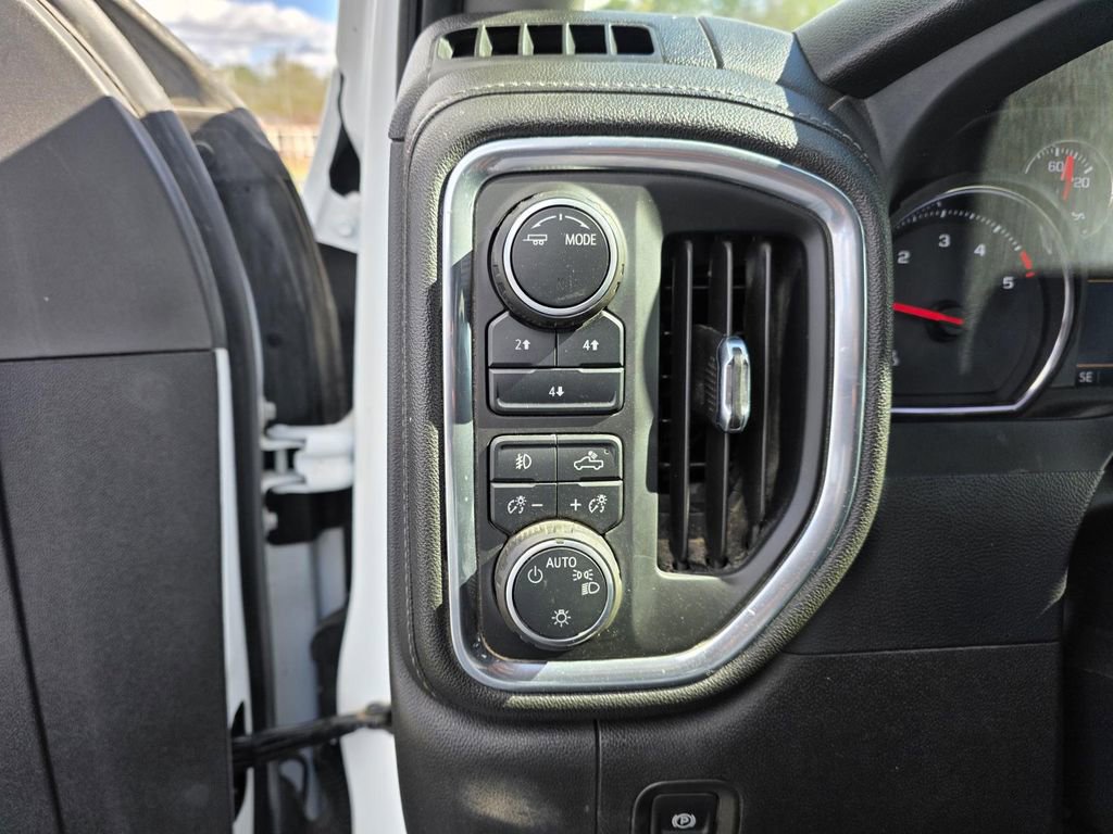 Used 2023 Chevrolet Silverado 2500 LT w/ Convenience Package image 14