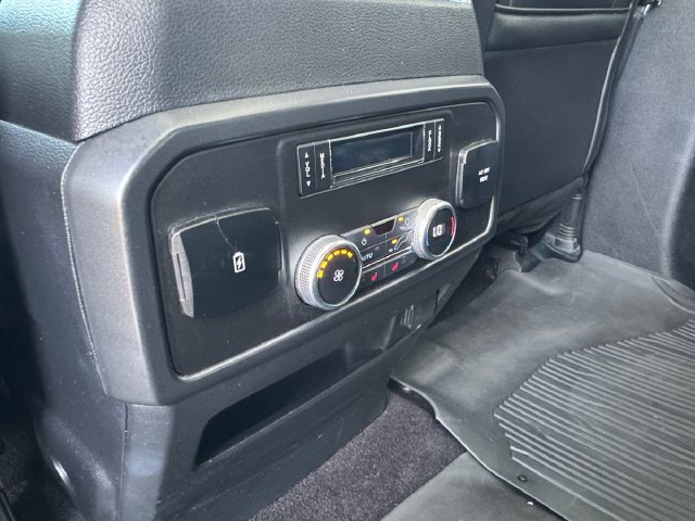 Used 2020 Ford Expedition Limited w/ Texas Edition Package RWD image 30