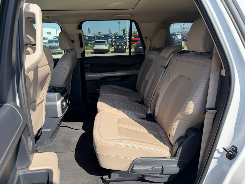 Used 2024 Ford Expedition Max Limited AWD/4WD image 4
