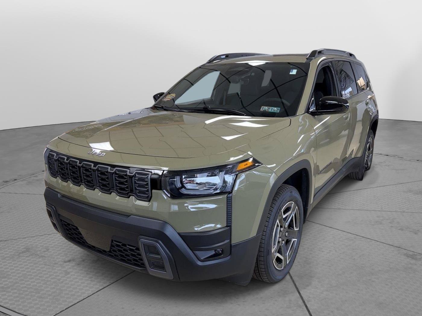 New 2026 Jeep Cherokee Laredo AWD/4WD image 5