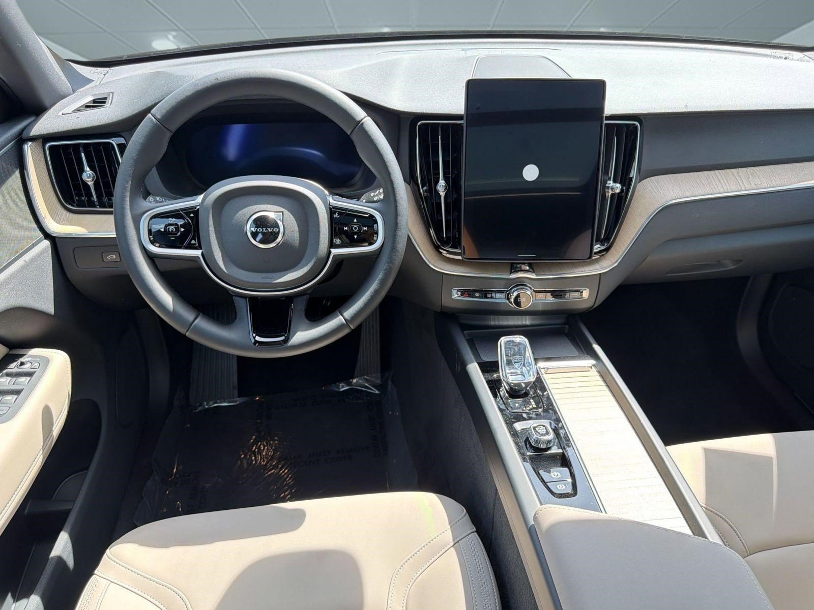 New 2026 Volvo XC60 B5 Plus w/ Protection Package Premier AWD/4WD image 28