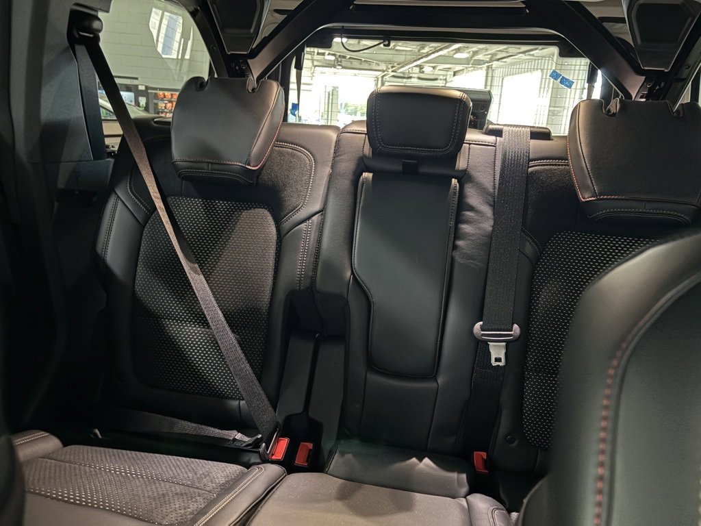 New 2025 Ford Bronco Raptor image 23