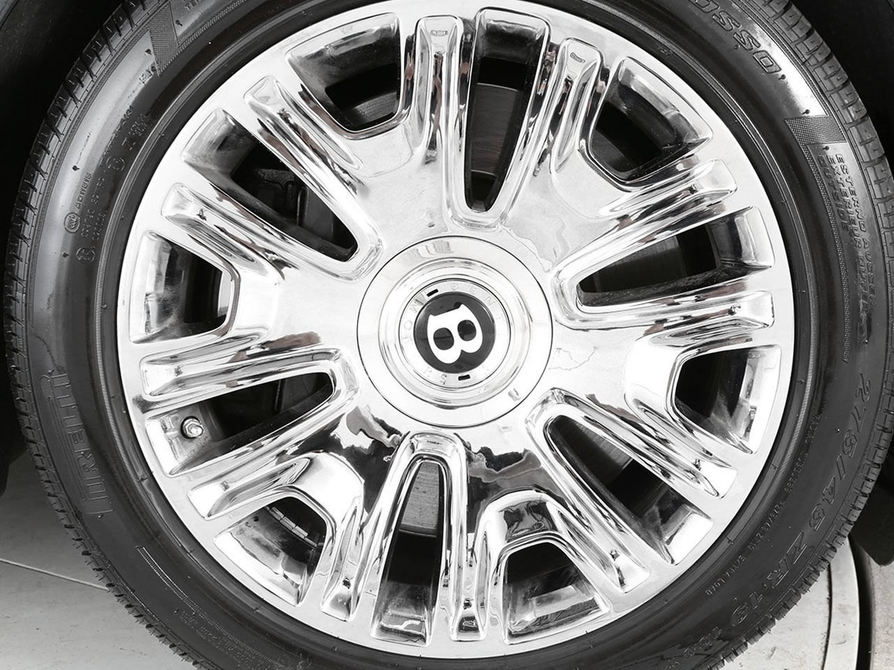 Used 2014 Bentley Flying Spur W12 AWD/4WD image 6