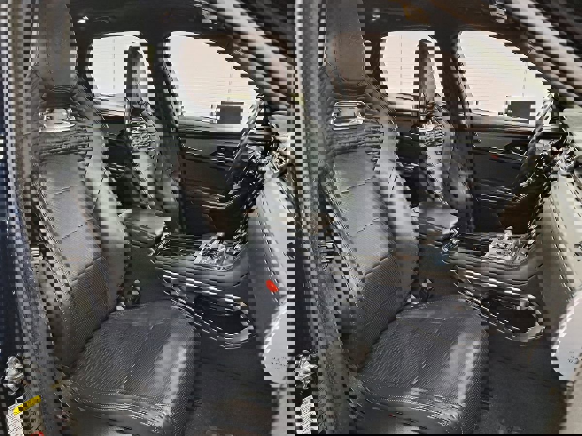 Used 2021 Jaguar F-PACE SVR image 44