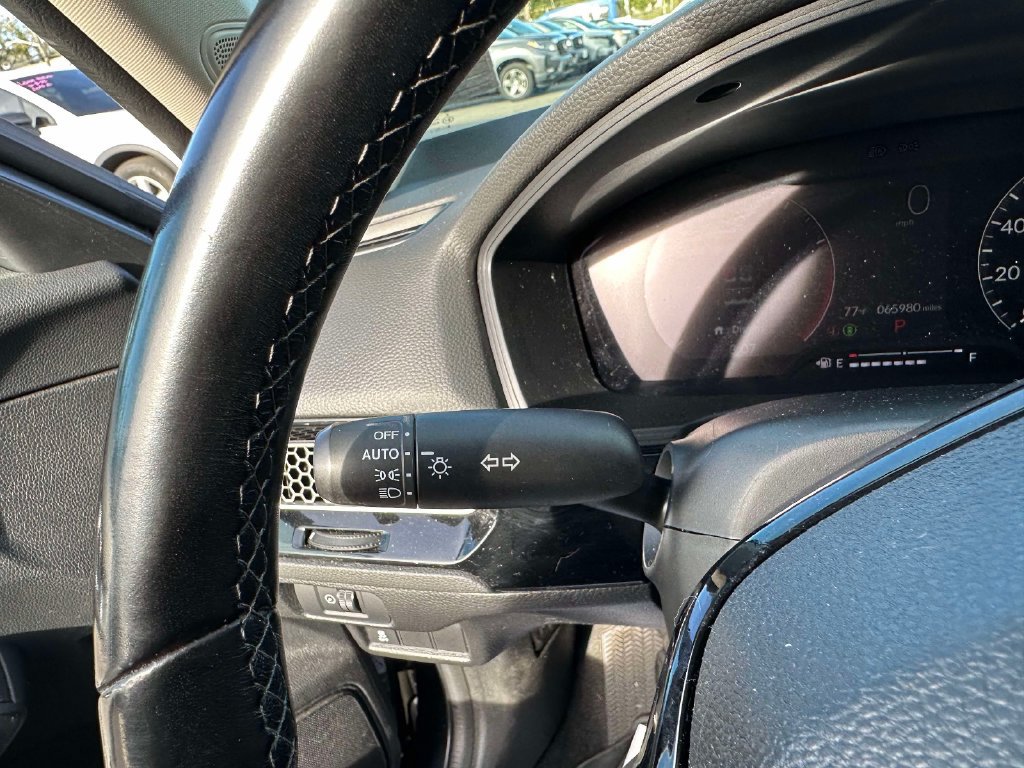 Certified 2022 Honda Civic EX image 25