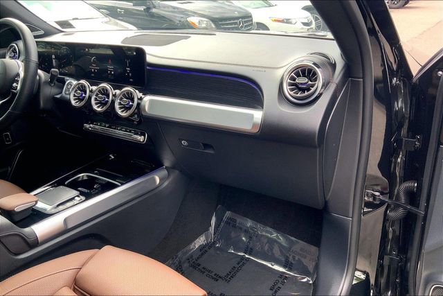 Certified 2023 Mercedes-Benz GLB 250 4MATIC image 15