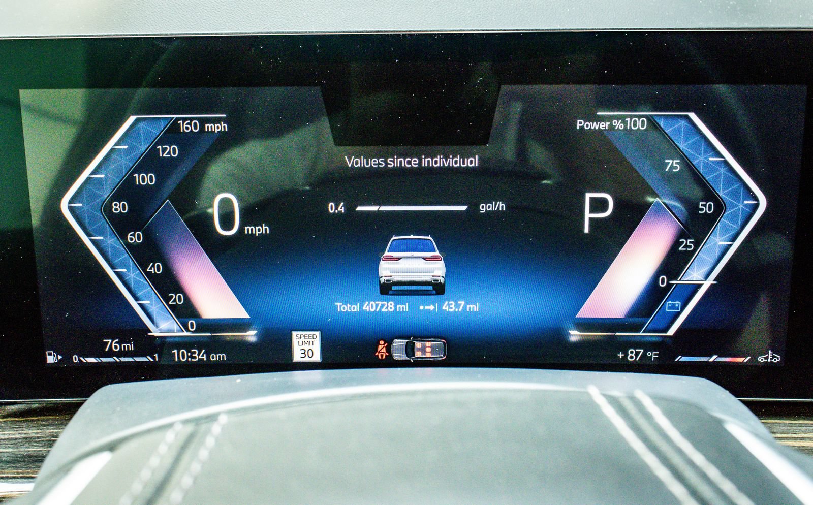 Used 2024 BMW X7 xDrive40i AWD/4WD image 17