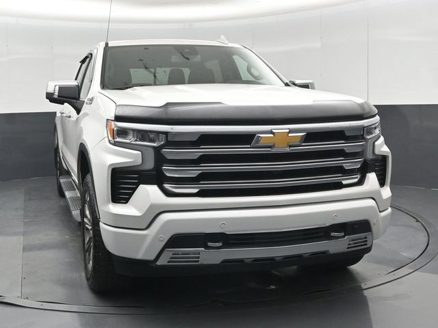 Used 2024 Chevrolet Silverado 1500 High Country w/ Z71 Off-Road Package AWD/4WD image 36