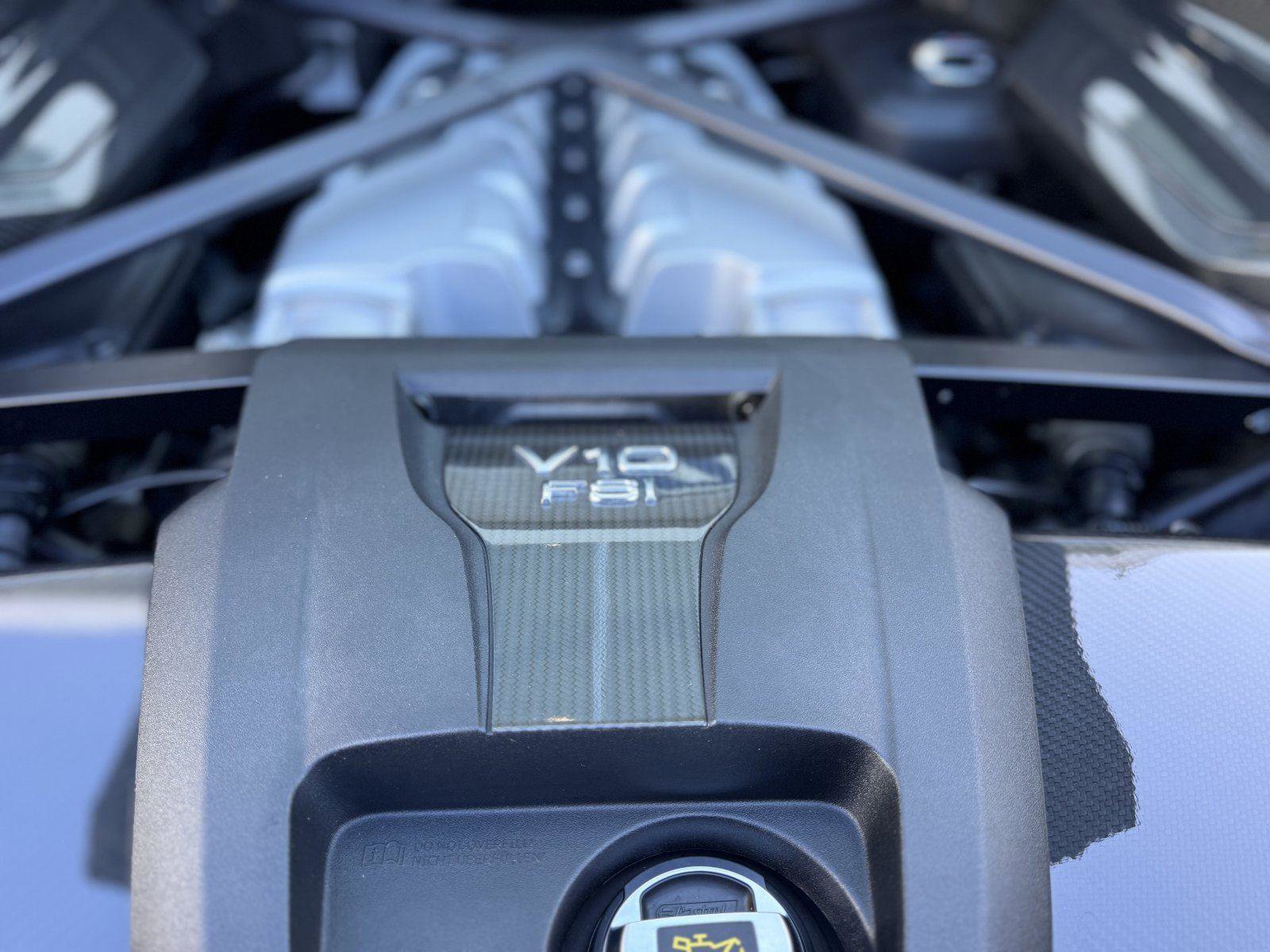 Used 2020 Audi R8 V10 performance image 46