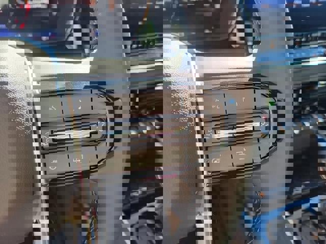 New 2025 Chevrolet Colorado LT w/ LT Convenience Package image 10