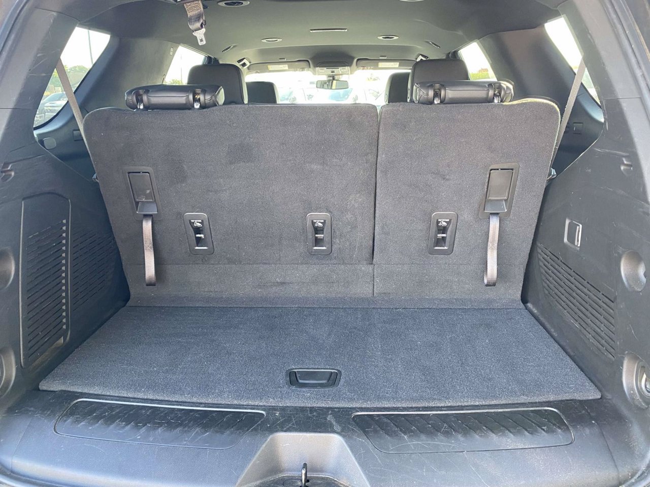 Used 2022 Chevrolet Tahoe LT AWD/4WD image 18