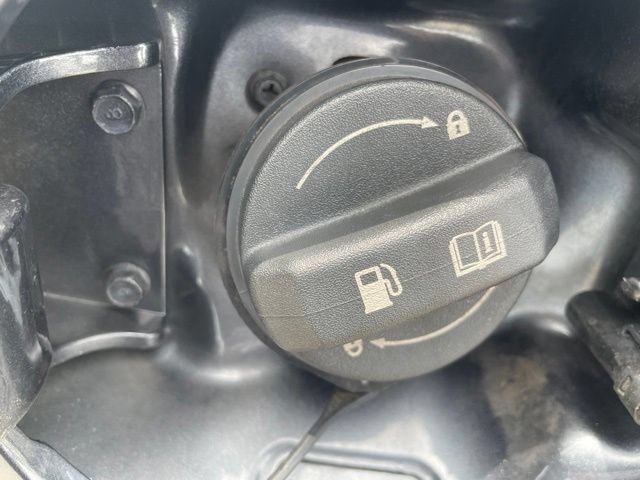 Used 2021 Kia Forte LXS FWD image 7