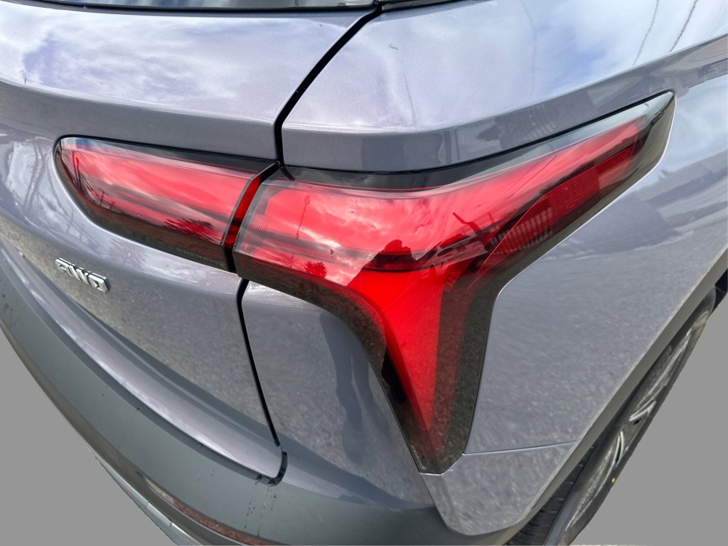 Used 2025 Chevrolet Blazer EV LT image 22