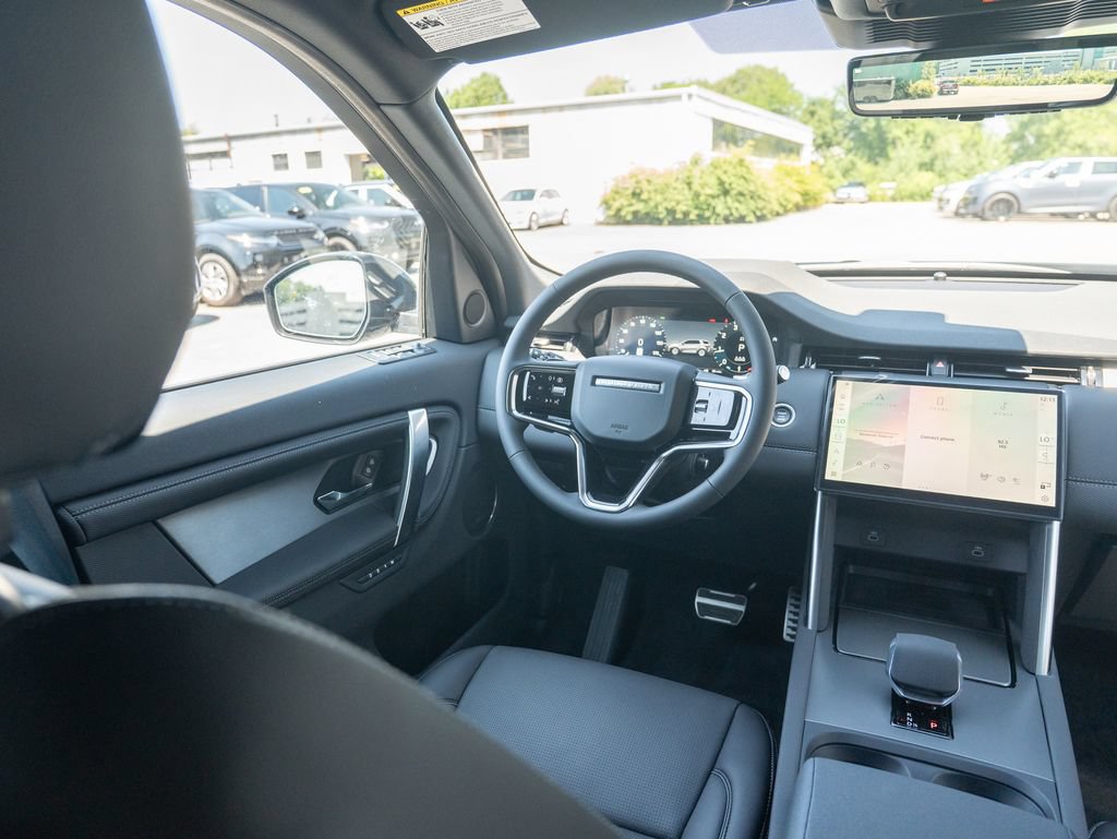 New 2026 Land Rover Discovery Sport Landmark AWD/4WD image 18