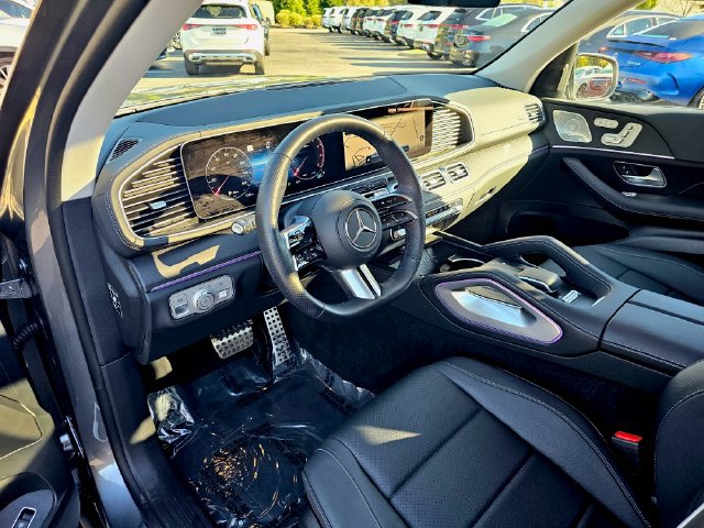 Certified 2026 Mercedes-Benz GLS 450 4MATIC image 17