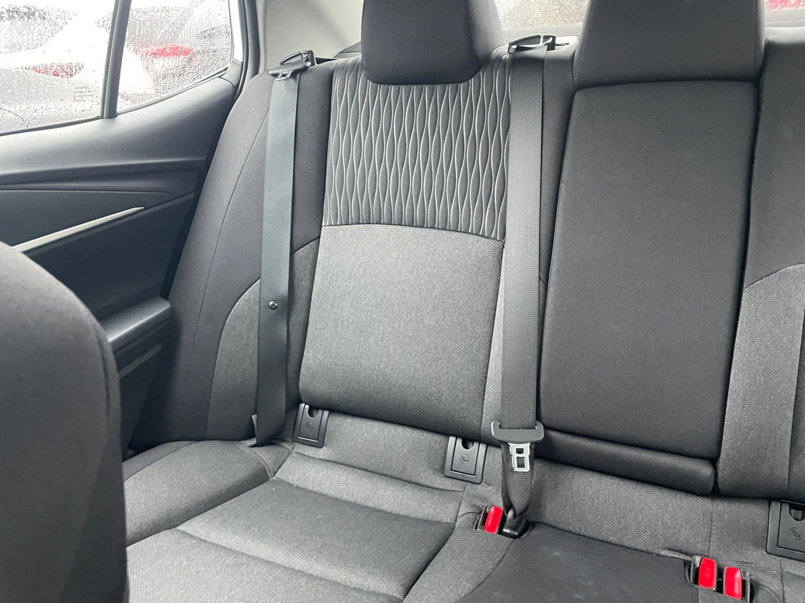 Used 2025 Toyota Camry LE image 39