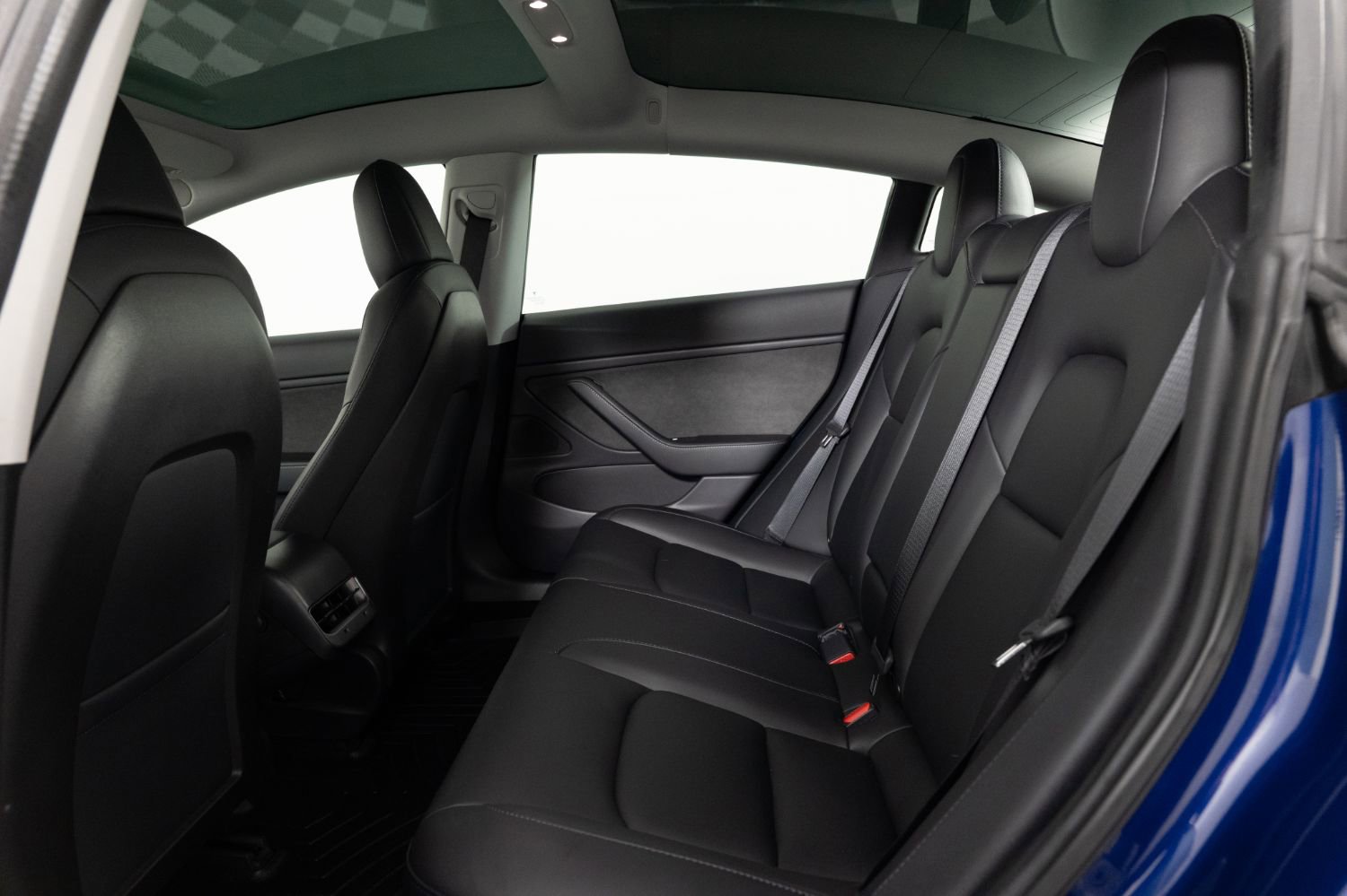 Used 2019 Tesla Model 3 Long Range image 18