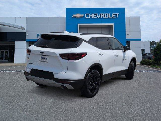New 2026 Chevrolet Blazer LT w/ Sound & Technology Package FWD image 6