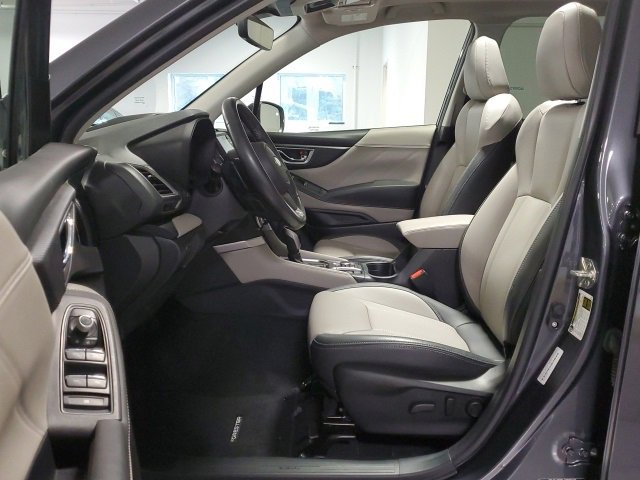 Used 2022 Subaru Forester Limited image 12