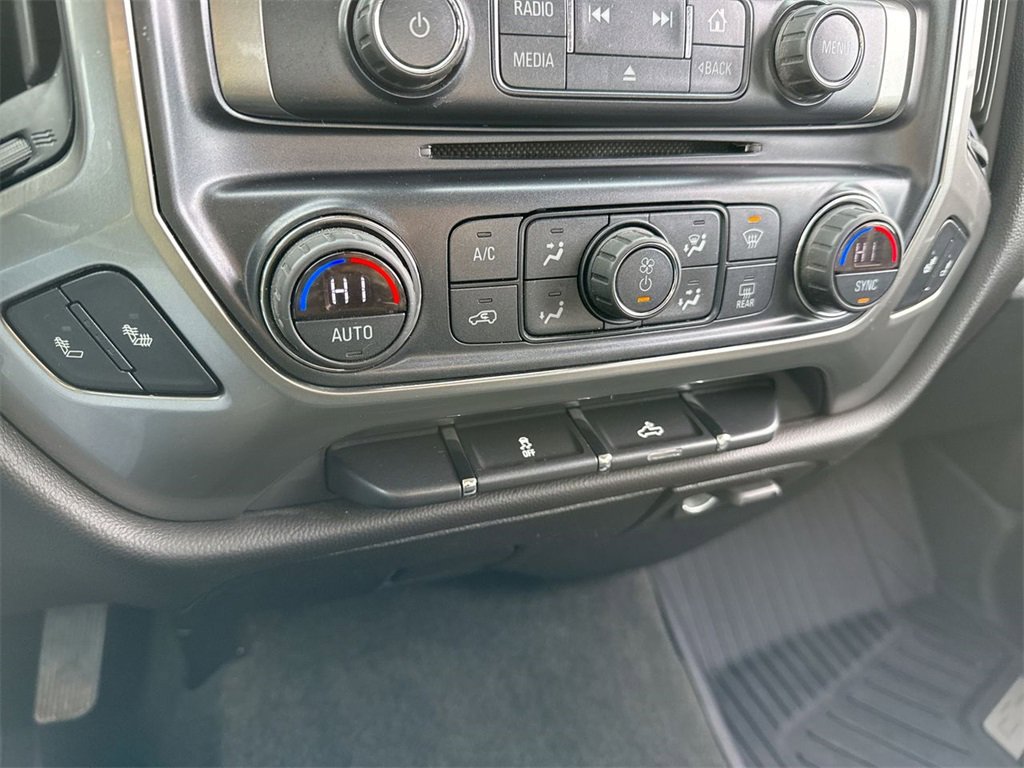 Used 2018 Chevrolet Silverado 1500 LT w/ All Star Edition image 19